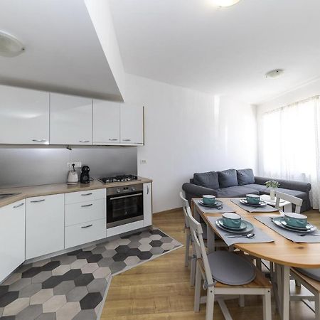 Apartments 23 And 25 With Free Private Parking Задар Экстерьер фото