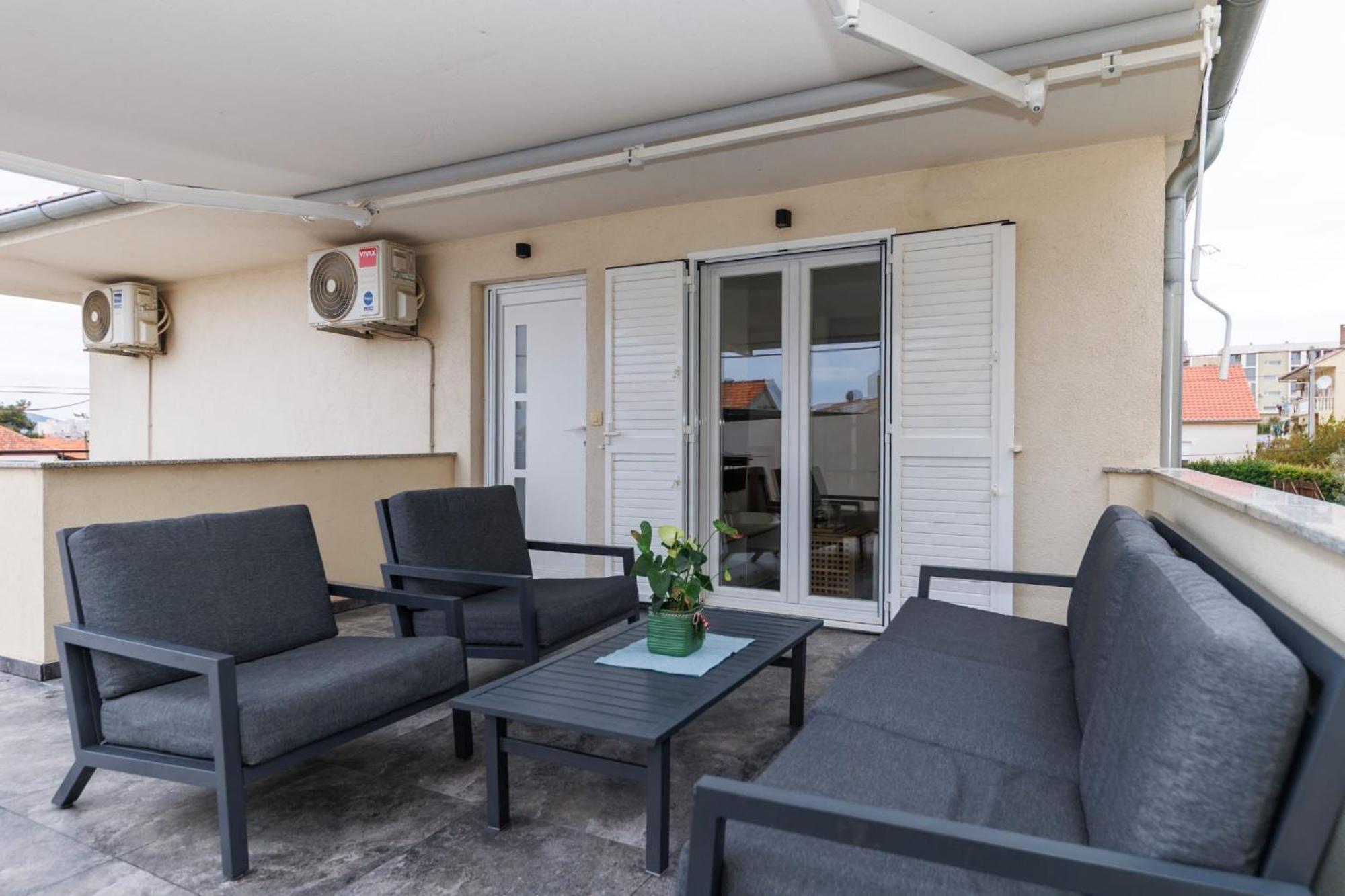 Apartments 23 And 25 With Free Private Parking Задар Экстерьер фото